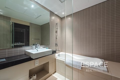 Купить квартиру в Дубай Марине, Дубай: 3 спальни, 166м², № 61945 - фото 11