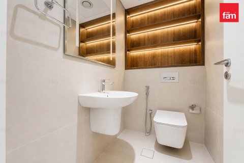 Apartment in Business Bay, Dubai 2 bedrooms, 103.2 sq.m. № 115136 - photo 14