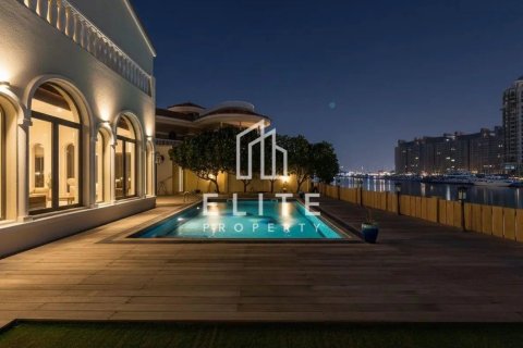 Купить виллу в Пальме Джумейре, Дубай: 6 спален, 650м², № 121488 - фото 13