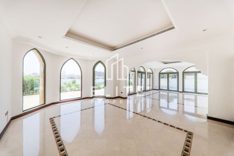 Купить виллу в Пальме Джумейре, Дубай: 4 спальни, 604м², № 121490 - фото 4
