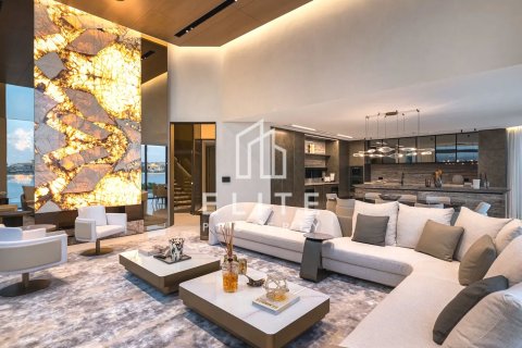 Villa in Palm Jumeirah, Dubai 5 bedrooms, 684 sq.m. № 121492 - photo 4