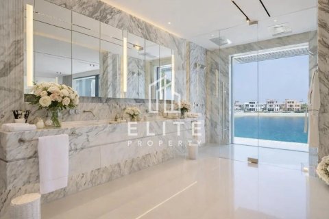 Villa à Palm Jumeirah, Dubai, 6 chambres, 1244 m², № 121493 - photo 5