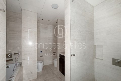 Appartement à Downtown Dubai (Downtown Burj Dubai), Dubai, 2 chambres, 178.9 m², № 47332 - photo 16