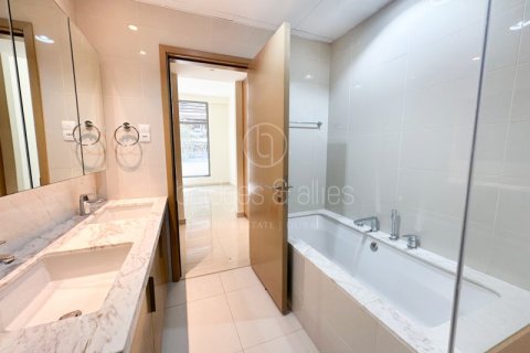 Apartment in Dubai Hills Estate, Dubai 2 bedrooms, 145.4 sq.m. № 47322 - photo 16