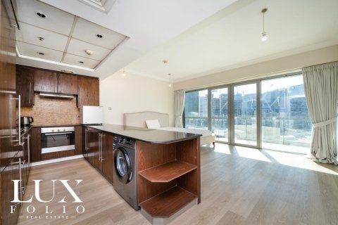 Apartamento en Mohammad Bin Rashid Boulevard, Downtown Dubai (Downtown Burj Dubai), Dubai, estudio, 50 m², № 45512 - foto 1