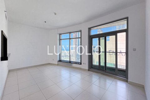 Купить квартиру в The Lofts, Даунтаун Дубай (Даунтаун Бурдж Дубай), Дубай: 2 спальни, 119м², № 45514 - фото 1