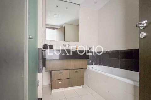 Купить квартиру в The Lofts, Даунтаун Дубай (Даунтаун Бурдж Дубай), Дубай: 2 спальни, 119м², № 45514 - фото 24