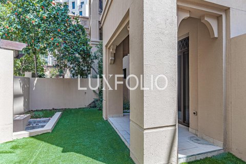 Apartment in Old Town, Dubai 1 bedroom, 82 sq.m. № 45513 - photo 2
