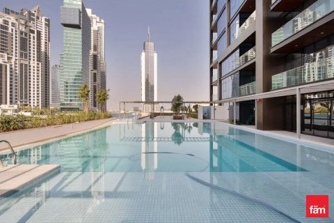 Apartment in Dubai 4 bedrooms, 249 sq.m. № 139502 - photo 18