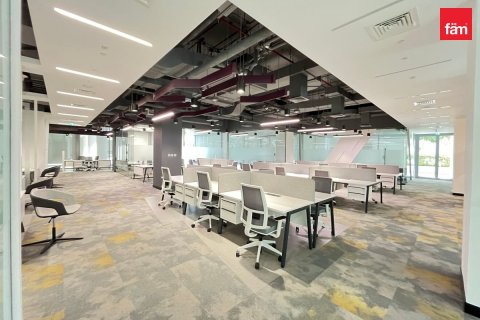 Office in Umm Ramool, Dubai 4499.9 sq.m. № 139499 - photo 3