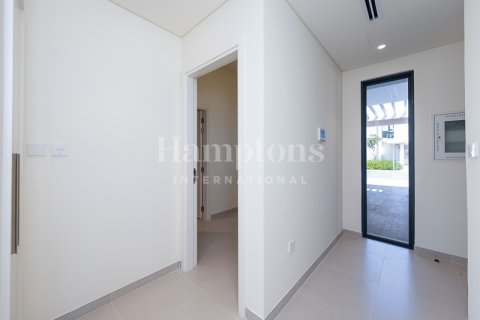 Снять в аренду таунхаус в Dubai South (Dubai World Central), Дубай: 4 спальни, 202.99305500м², № 133114 - фото 10