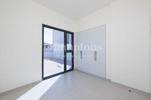 Снять в аренду таунхаус в Dubai South (Dubai World Central), Дубай: 4 спальни, 202.99305500м², № 133114 - фото 19