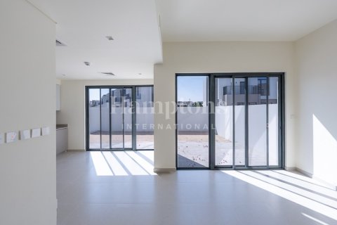 Снять в аренду таунхаус в Dubai South (Dubai World Central), Дубай: 4 спальни, 202.99305500м², № 133114 - фото 11
