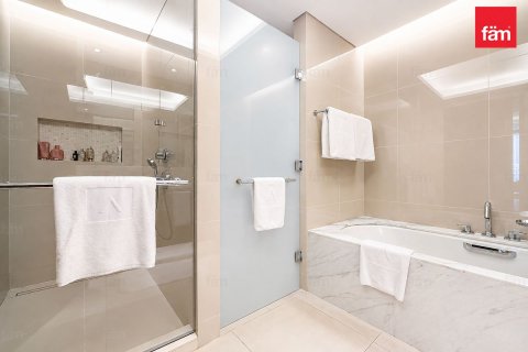 Hotel Apartamento en Downtown Dubai (Downtown Burj Dubai), Dubai, 2 dormitorios, 157.8 m², № 133118 - foto 13