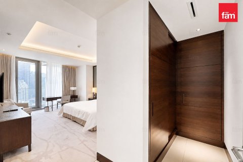 Hotel Apartamento en Downtown Dubai (Downtown Burj Dubai), Dubai, 2 dormitorios, 157.8 m², № 133118 - foto 20