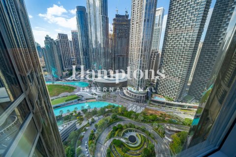 Appartement à Burj Khalifa, Dubai, 1 chambre, 102.472 m², № 86131
