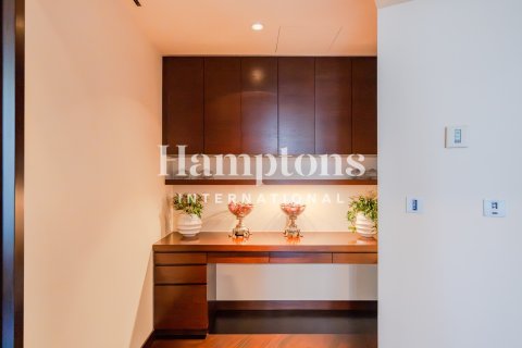 Appartement à Burj Khalifa, Dubai, 1 chambre, 102.47200900 m², № 86131 - photo 5