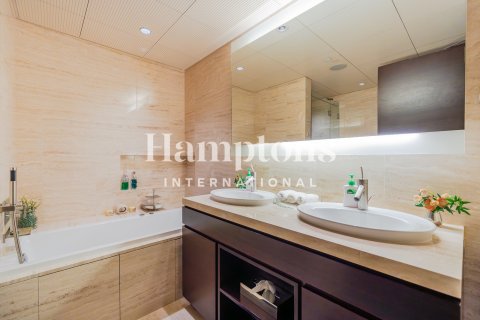 Appartement à Burj Khalifa, Dubai, 1 chambre, 102.47200900 m², № 86131 - photo 16