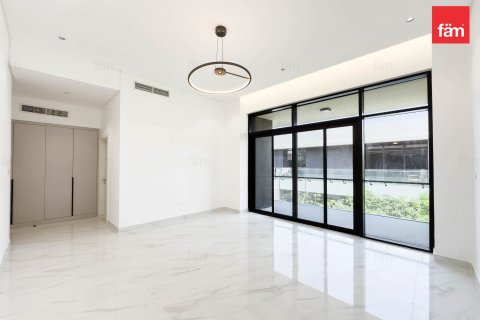 Villa à Dubai, 5 chambres, 479.9 m², № 52306 - photo 13