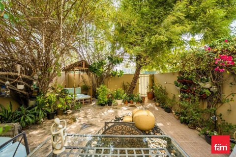 Villa in Dubai 2 bedrooms, 172.5 sq.m. № 84890 - photo 24