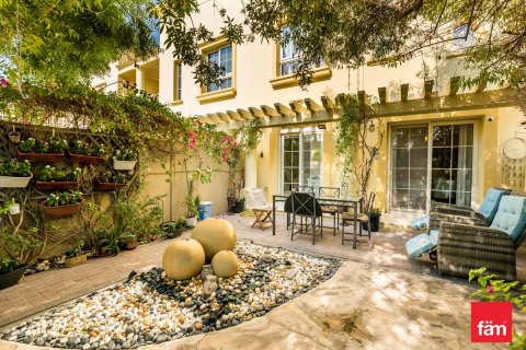 Villa in Dubai 2 bedrooms, 172.5 sq.m. № 84890 - photo 21