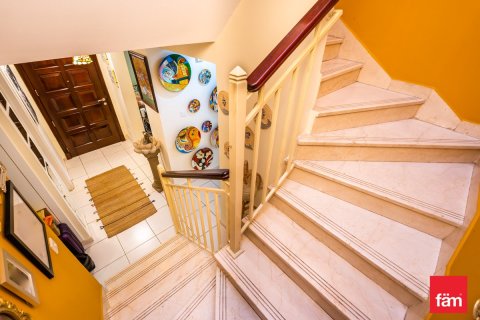 Villa in Dubai 2 bedrooms, 172.5 sq.m. № 84890 - photo 11