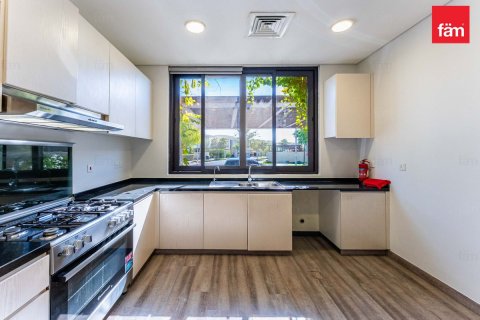 Villa en Dubai, 3 dormitorios, 324 m², № 84879 - foto 17