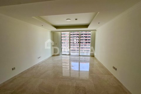 Apartamento en EMAAR Beachfront, Dubai Harbour, Dubai, 1 dormitorio, 68 m², № 105174 - foto 11