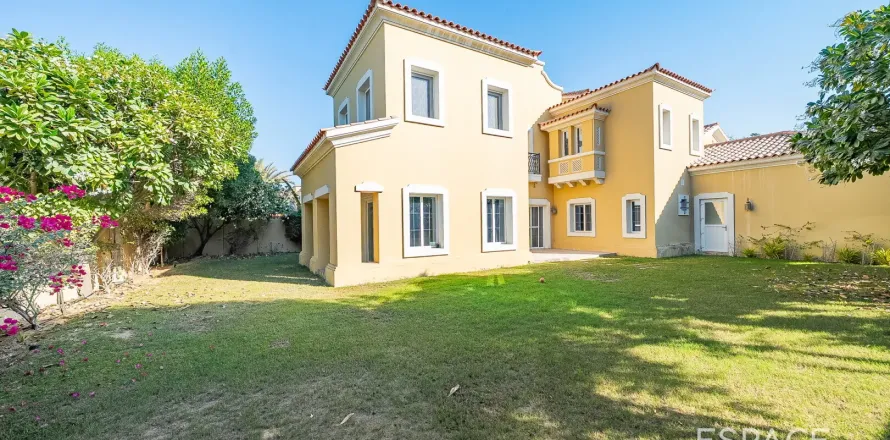 Вилла в Арабиан Ранчес, Дубай, 3 спальни, 350м², № 71121