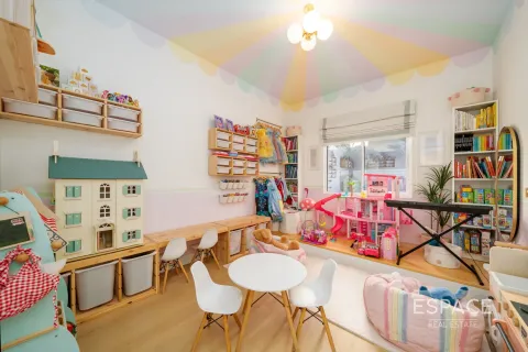 Villa in The Lakes, Dubai 4 bedrooms, 336 sq.m. № 71120 - photo 12