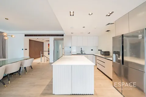 Купить квартиру в Дубай Марине, Дубай: 3 спальни, 392м², № 71118 - фото 7