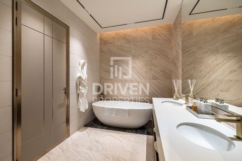Apartment in Downtown Dubai (Downtown Burj Dubai), Dubai 4 bedrooms, 306.39 sq.m. № 136025 - photo 13
