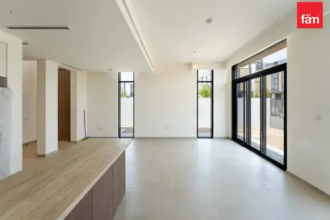 Townhouse in Dubai 4 bedrooms, 264.8 sq.m. № 50040 - photo 2