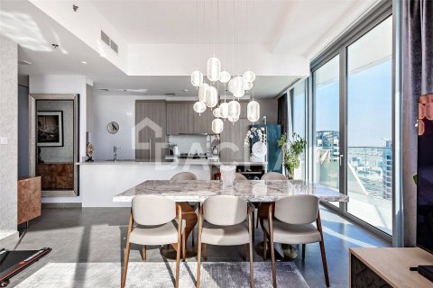 Apartment in Dubai Marina, Dubai 3 bedrooms, 216 sq.m. № 104726 - photo 10