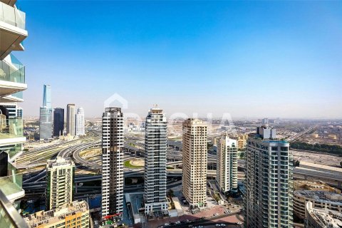 Apartment in Dubai Marina, Dubai 3 bedrooms, 216 sq.m. № 104726 - photo 15