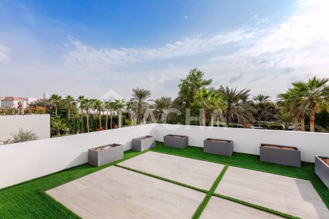 Купить виллу в Jumeirah Islands, Дубай: 4 спальни, 506м², № 104727 - фото 3
