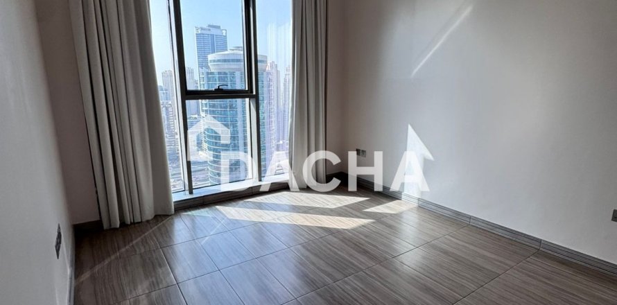 Apartamento en Jumeirah Lake Towers, Dubai, 1 dormitorio, 73 m², № 104738