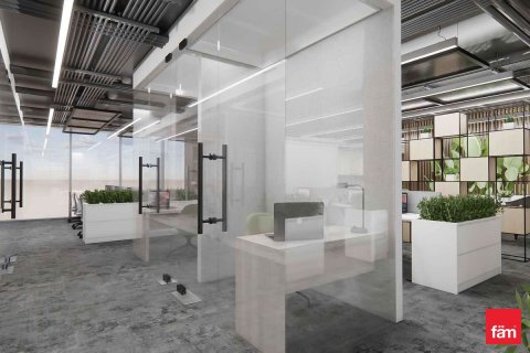 Снять в аренду офис в Sheikh Zayed Road, Дубай: 412.3м², № 55756 - фото 1