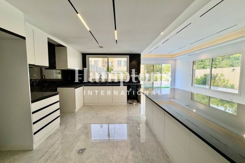 Townhouse in Springs 2, The Springs, Dubai 3 bedrooms, 314.84826700 sq.m. № 63455 - photo 7