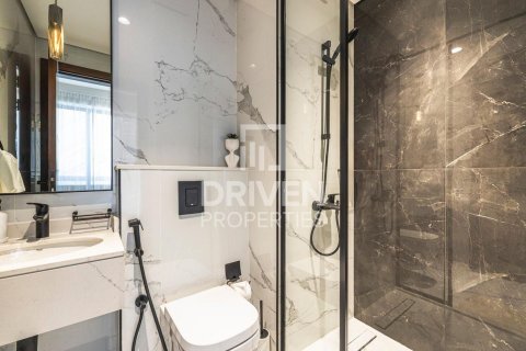Apartment in Al Satwa, Dubai 2 bedrooms, 115.11 sq.m. № 135457 - photo 16