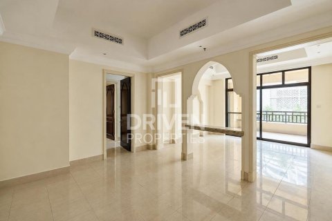 Apartment in Downtown Dubai (Downtown Burj Dubai), Dubai 2 bedrooms, 132.02 sq.m. № 135455 - photo 18