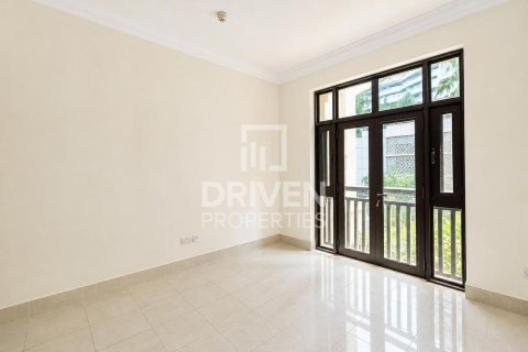 Apartment in Downtown Dubai (Downtown Burj Dubai), Dubai 2 bedrooms, 132.02 sq.m. № 135455 - photo 13