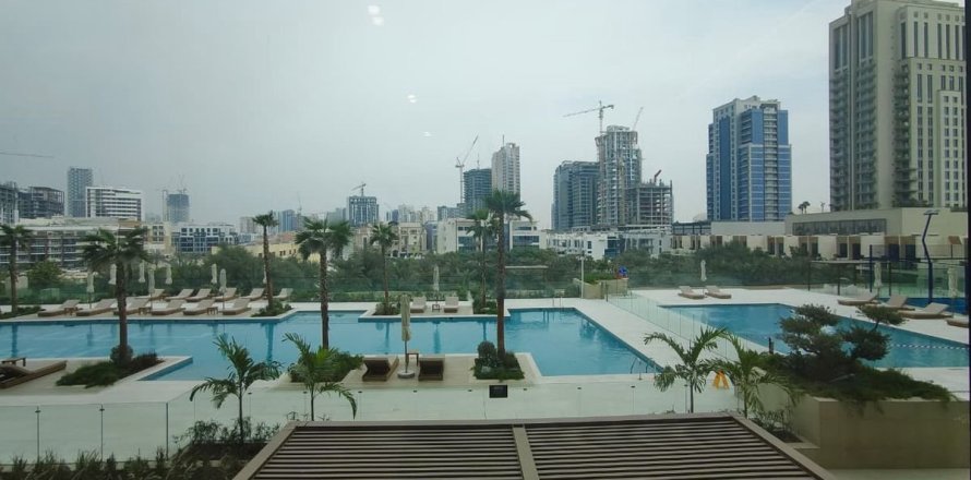 Apartamento en Dubai, 1 dormitorio, 70.6 m², № 92108