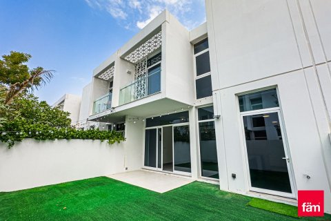 Купить таунхаус в Дубае: 3 спальни, 190м², № 92110 - фото 23