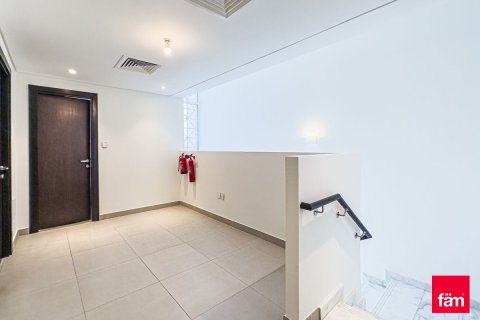 Купить таунхаус в Дубае: 3 спальни, 190м², № 92110 - фото 28