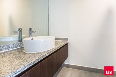 Купить таунхаус в Дубае: 3 спальни, 190м², № 92110 - фото 17