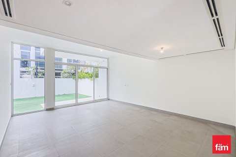 Купить таунхаус в Дубае: 3 спальни, 190м², № 92110 - фото 3