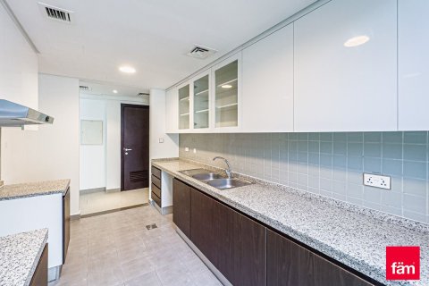 Купить таунхаус в Дубае: 3 спальни, 190м², № 92110 - фото 4