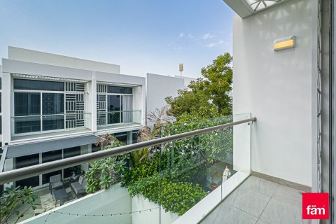 Купить таунхаус в Дубае: 3 спальни, 190м², № 92110 - фото 6