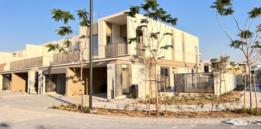 Townhouse in Tilal Al Ghaf, Dubai 4 bedrooms, 272.9 sq.m. № 11170